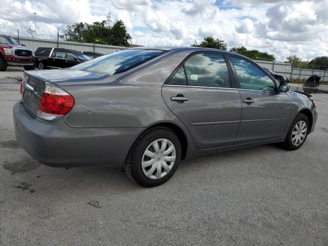 Photo 3 from auction – 2005 TOYOTA CAMRY LE with VIN 4T1BE32K95U542865