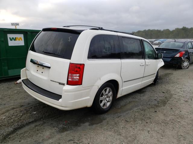 Photo 3 from auction – 2010 CHRYSLER TOWN & COU with VIN 2A4RR8DX9AR352028