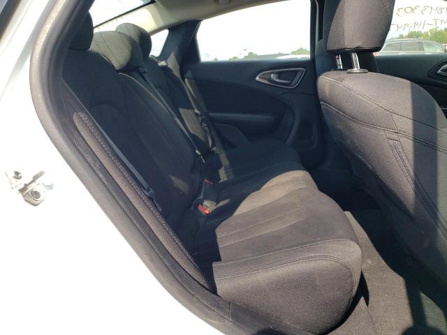 Photo 10 from auction – 2015 CHRYSLER 200 LIMITE with VIN 1C3CCCAB0FN749595
