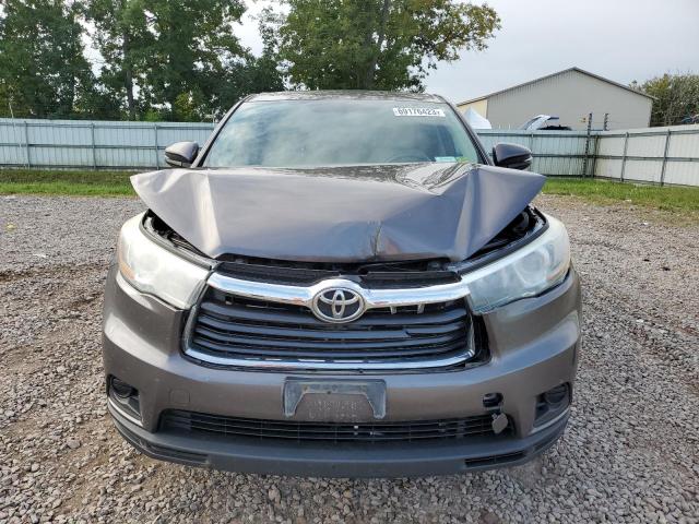 Photo 5 from auction – 2015 TOYOTA HIGHLANDER with VIN 5TDBKRFH3FS132678