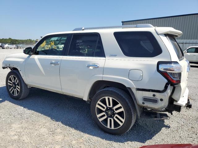 Photo 2 from auction – 2016 TOYOTA 4RUNNER SR with VIN JTEBU5JR7G5328791