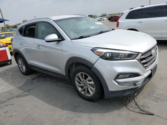 Photo 4 from auction – 2016 HYUNDAI TUSCON with VIN KM8J33A42GU163925