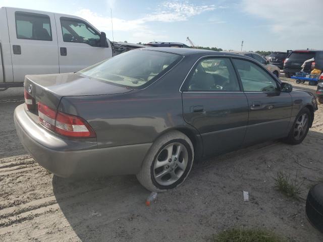Photo 3 from auction – 2001 LEXUS ES 300 with VIN JT8BF28G010301016