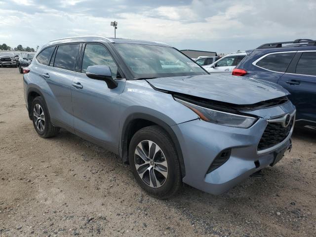 Photo 4 from auction – 2021 TOYOTA HIGHLANDER with VIN 5TDGZRAH6MS037473