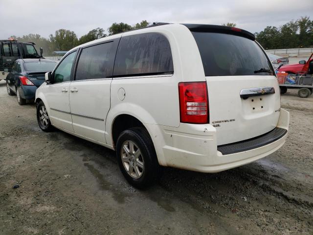 Photo 2 from auction – 2010 CHRYSLER TOWN & COU with VIN 2A4RR8DX9AR352028