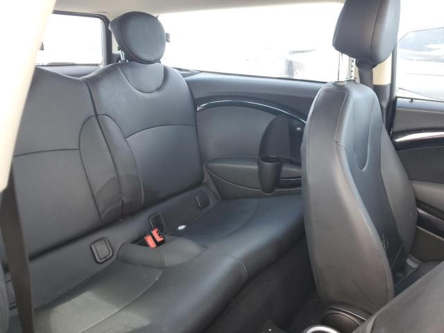 Снимка 10 от търг – 2011 MINI COOPER CLU с VIN WMWZF3C55BT188009