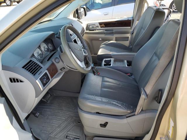 Photo 7 from auction – 2010 CHRYSLER TOWN & COU with VIN 2A4RR5D16AR189106