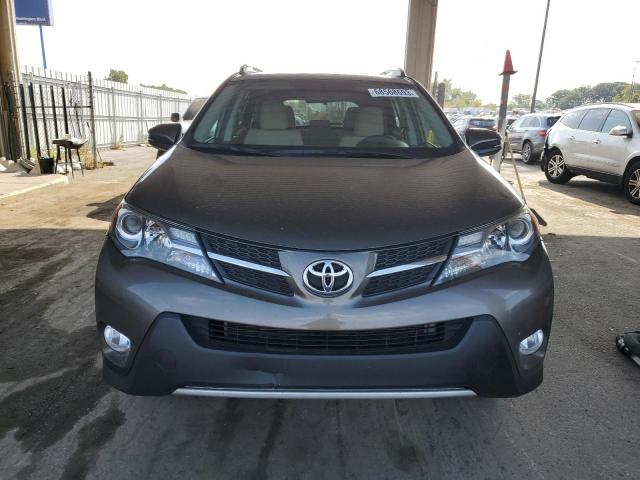 Photo 5 from auction – 2015 TOYOTA RAV4 XLE with VIN 2T3RFREV2FW393633