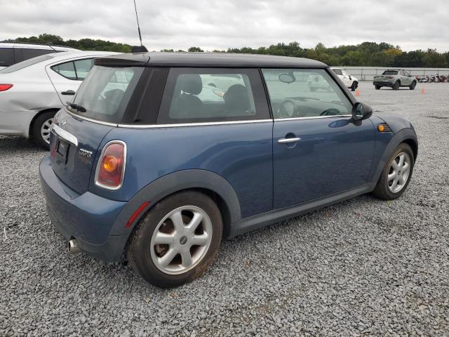 Photo 3 from auction – 2009 MINI COOPER with VIN WMWMF33599TW79669
