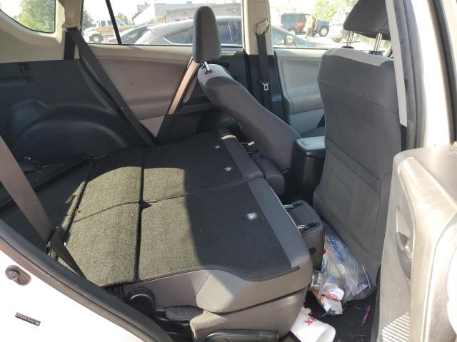 Photo 10 from auction – 2013 TOYOTA RAV4 LE with VIN JTMZFREV6DD021528