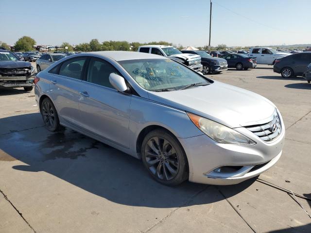 Photo 4 from auction – 2011 HYUNDAI SONATA SE with VIN 5NPEC4AC6BH216499