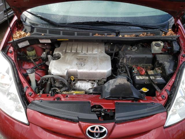 Photo 12 from auction – 2010 TOYOTA SIENNA XLE with VIN 5TDYK4CC2AS321840