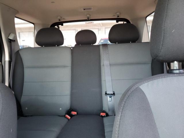 Photo 10 from auction – 2005 FORD ESCAPE XLS with VIN 1FMYU02Z35KA90741
