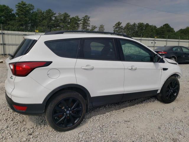 Photo 3 from auction – 2019 FORD ESCAPE SE with VIN 1FMCU0GD5KUA49910