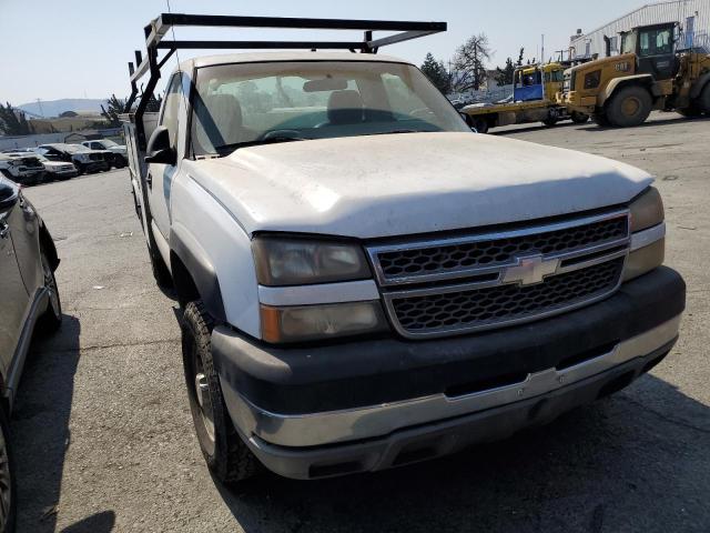 Photo 5 from auction – 2005 CHEVROLET SILVERADO with VIN 1GBHC24U65E111976