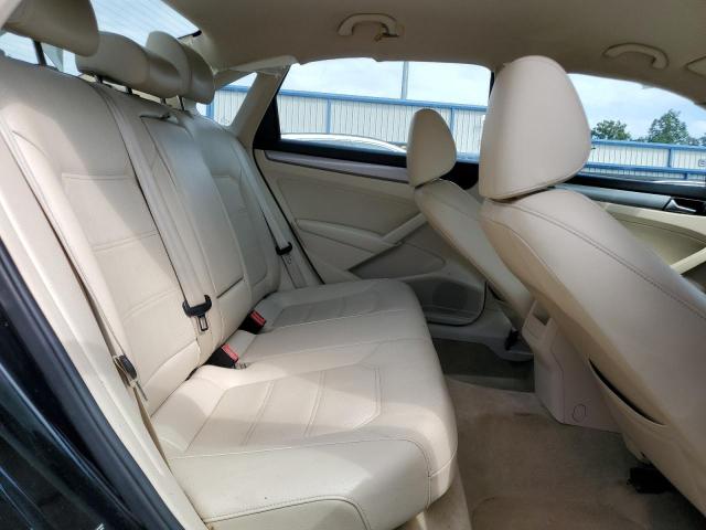 Photo 10 from auction – 2015 VOLKSWAGEN PASSAT S with VIN 1VWAT7A32FC105060