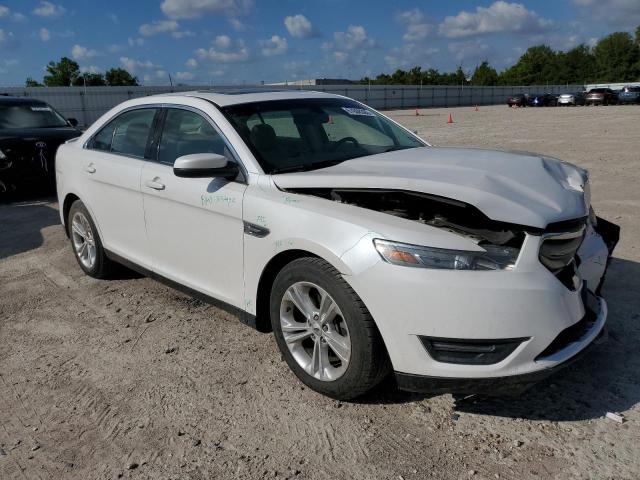 Photo 4 from auction – 2014 FORD TAURUS SEL with VIN 1FAHP2E88EG104443