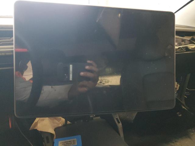 Photo 9 from auction – 2022 TESLA MODEL 3 with VIN 5YJ3E1EB0NF134952