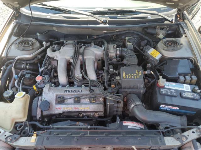 Photo 11 from auction – 2000 MAZDA 626 ES with VIN 1YVGF22D8Y5135468
