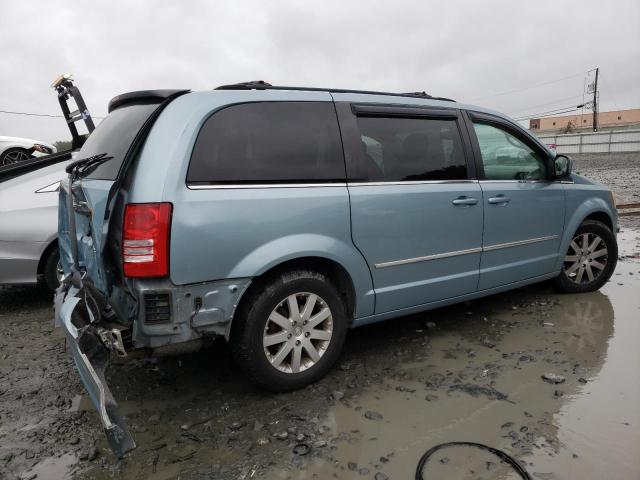 Photo 3 from auction – 2010 CHRYSLER TOWN & COU with VIN 2A4RR5D19AR170209