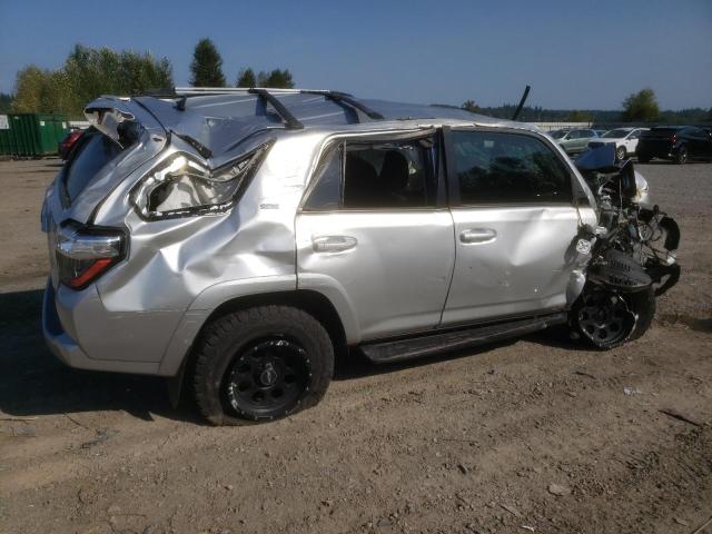 Photo 3 from auction – 2018 TOYOTA 4RUNNER SR with VIN JTEBU5JR6J5547555