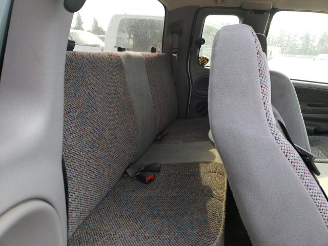 Снимка 10 от търг – 2002 DODGE RAM 2500 с VIN 3B7KC23Z02M247556