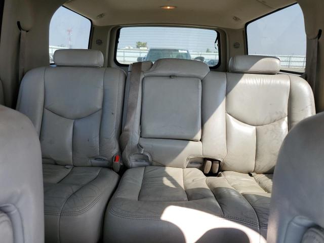 Photo 10 from auction – 2003 CHEVROLET SUBURBAN K with VIN 3GNFK16Z73G283889
