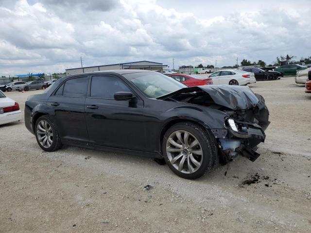 Photo 4 from auction – 2014 CHRYSLER 300 S with VIN 2C3CCABG8EH380345