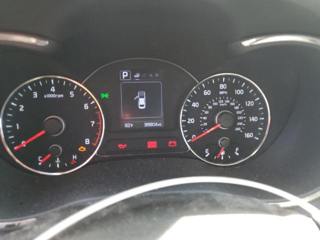 Photo 9 from auction – 2018 KIA FORTE LX with VIN 3KPFL4A78JE234965
