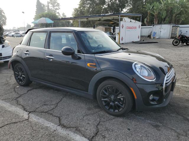 Photo 4 from auction – 2015 MINI COOPER with VIN WMWXS5C58FT829481