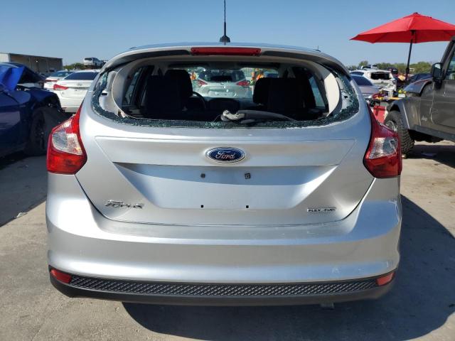 Photo 6 from auction – 2014 FORD FOCUS SE with VIN 1FADP3K28EL429976