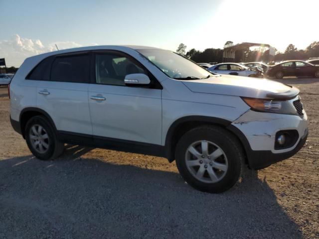Photo 4 from auction – 2013 KIA SORENTO LX with VIN 5XYKT3A13DG416102