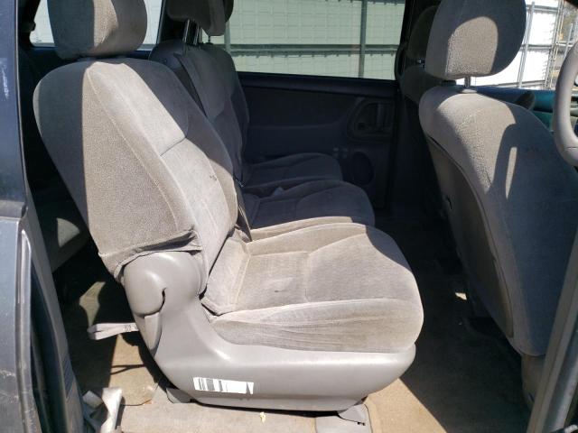 Photo 11 from auction – 2004 TOYOTA SIENNA CE with VIN 5TDZA23C54S204057
