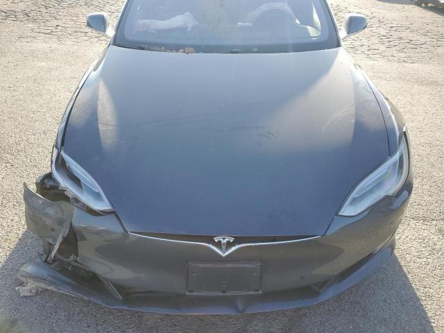 Снимка 11 от търг – 2016 TESLA MODEL S с VIN 5YJSA1E10GF148559