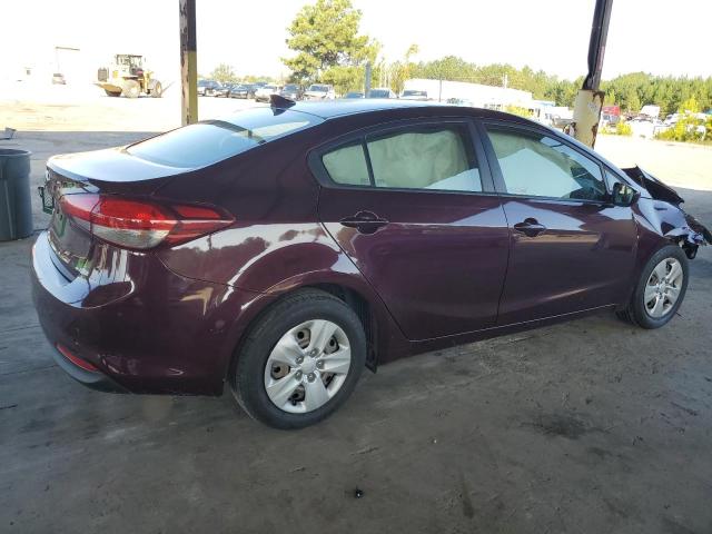 Photo 3 from auction – 2017 KIA FORTE LX with VIN 3KPFK4A72HE142750