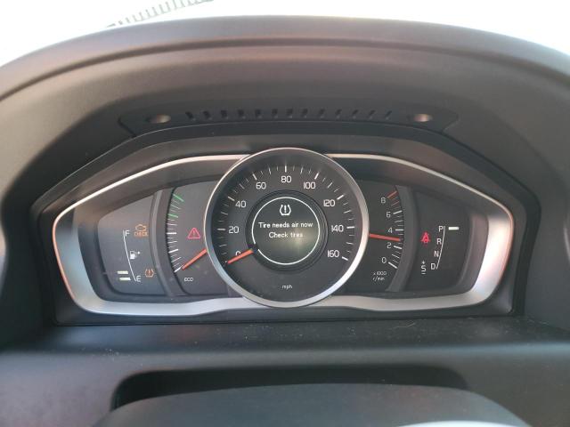 Photo 13 from auction – 2015 VOLVO XC60 T5 with VIN YV440MDJ5F2685215