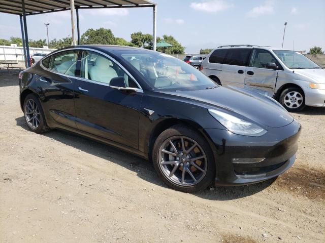 Photo 4 from auction – 2018 TESLA MODEL 3 with VIN 5YJ3E1EAXJF166325