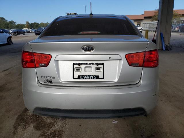 Photo 6 from auction – 2013 KIA FORTE LX with VIN KNAFT4A26D5736522