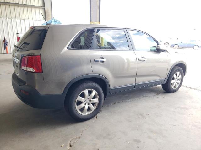 Photo 3 from auction – 2013 KIA SORENTO LX with VIN 5XYKT3A1XDG378917