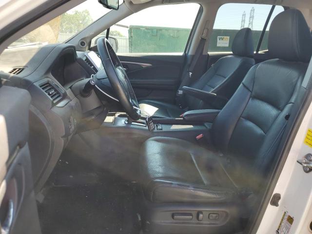 Photo 7 from auction – 2017 HONDA RIDGELINE with VIN 5FPYK3F62HB015520