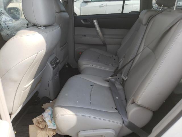 Photo 11 from auction – 2012 TOYOTA HIGHLANDER with VIN 5TDBK3EH1CS113878