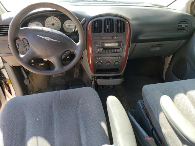 Photo 8 from auction – 2005 CHRYSLER TOWN & COU with VIN 1C4GP45R15B442046