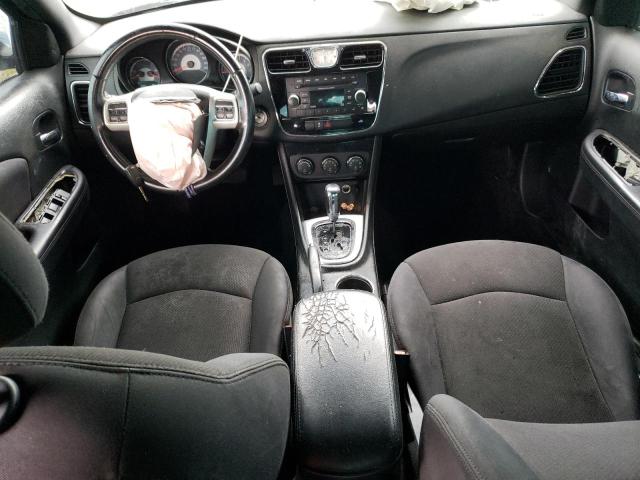 Photo 8 from auction – 2013 CHRYSLER 200 TOURIN with VIN 1C3CCBBB2DN592478