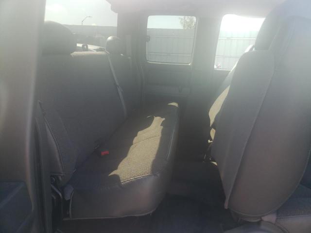 Photo 10 from auction – 2006 CHEVROLET SILVERADO with VIN 1GCEK19V76E250741