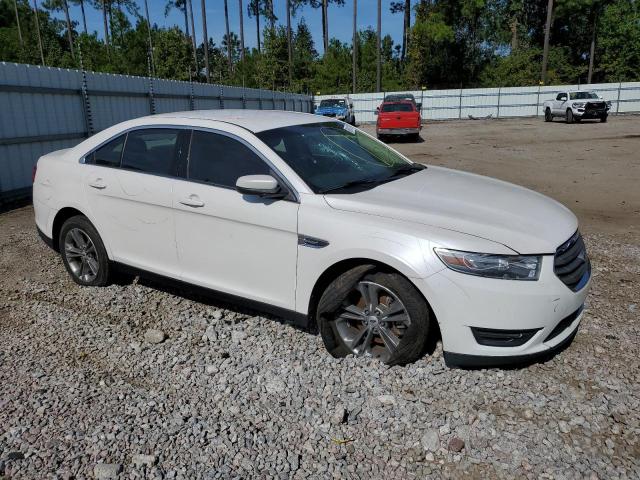 Photo 4 from auction – 2013 FORD TAURUS SEL with VIN 1FAHP2E89DG224573
