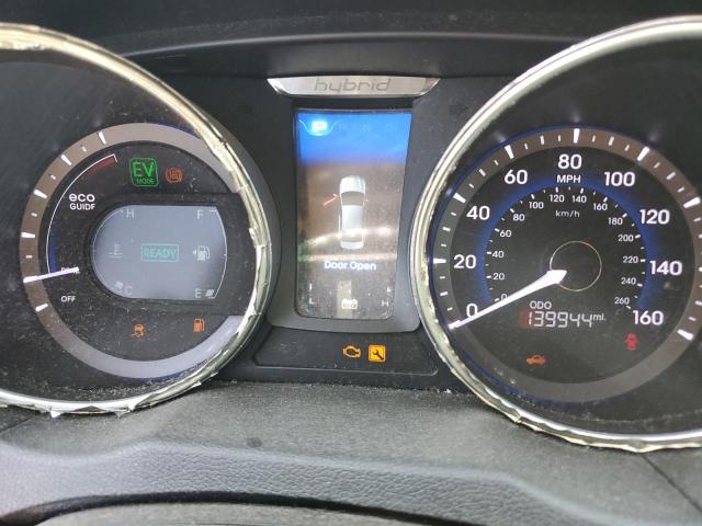 Photo 9 from auction – 2011 HYUNDAI SONATA HYB with VIN KMHEC4A41BA004671