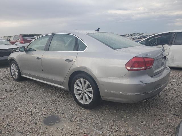 Photo 2 from auction – 2012 VOLKSWAGEN PASSAT SEL with VIN 1VWCH7A32CC038305