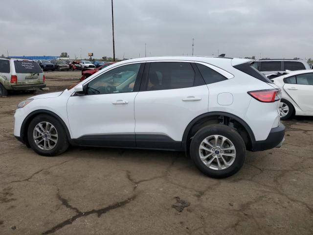Photo 2 from auction – 2020 FORD ESCAPE SE with VIN 1FMCU9G63LUC53239
