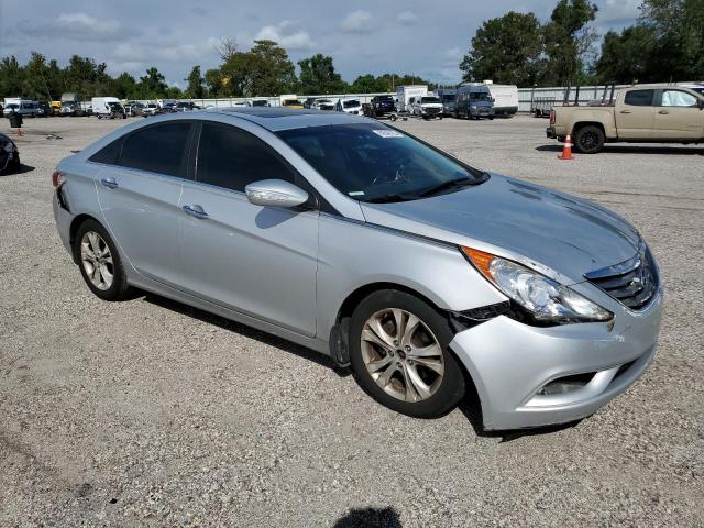 Photo 4 from auction – 2011 HYUNDAI SONATA SE with VIN 5NPEC4AC3BH094457