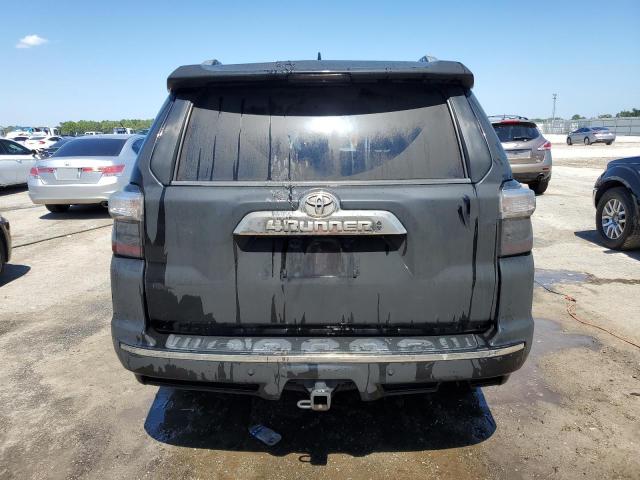 Photo 6 from auction – 2019 TOYOTA 4RUNNER SR with VIN JTEBU5JRXK5712346